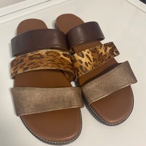 NATURALIZER Kellie womens 9.5 slip on sandals leather upper open toes round toe